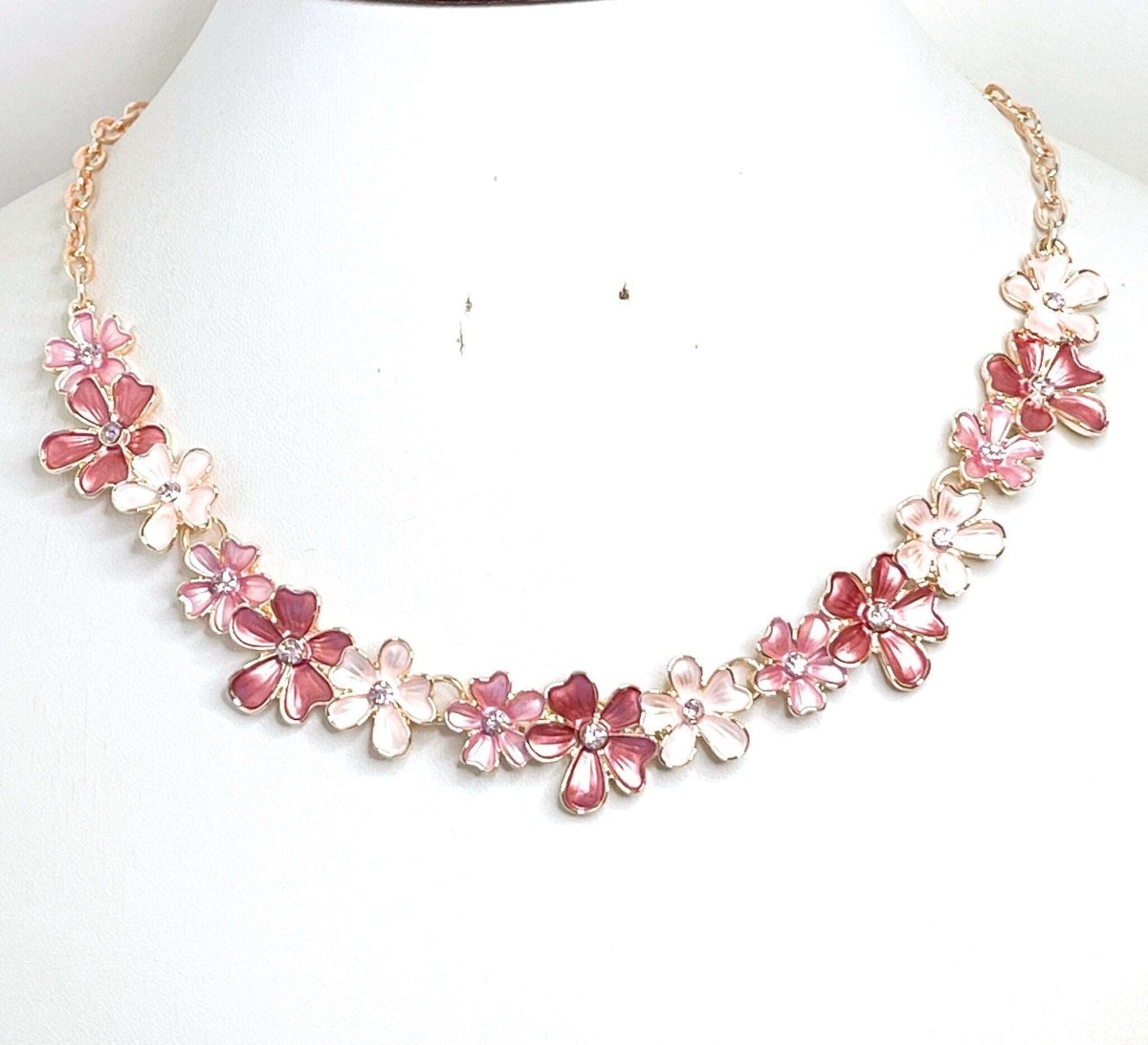 Pink Ombre Flower Silver Necklace Modern Style Jewellery