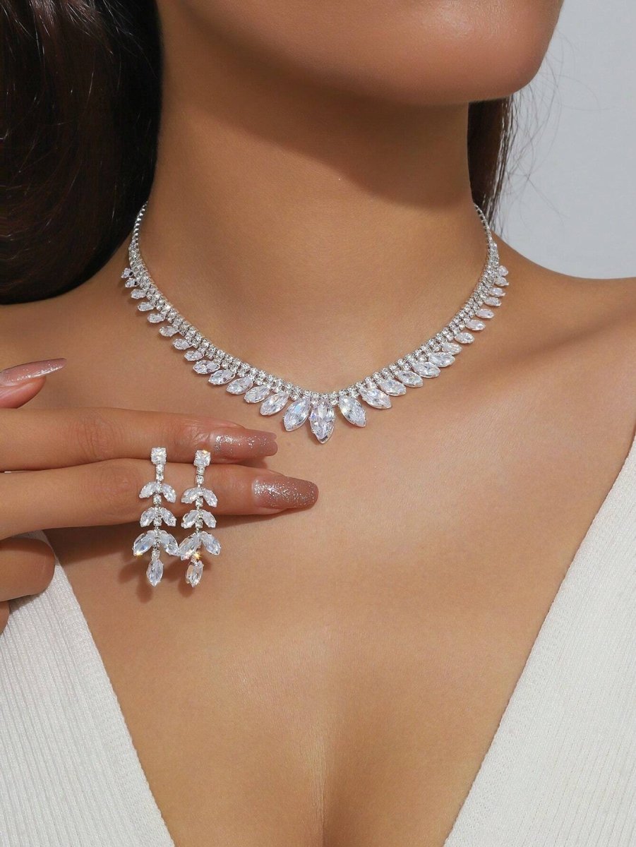 Summer Bridal Sets That Shine With Timeless Elegance