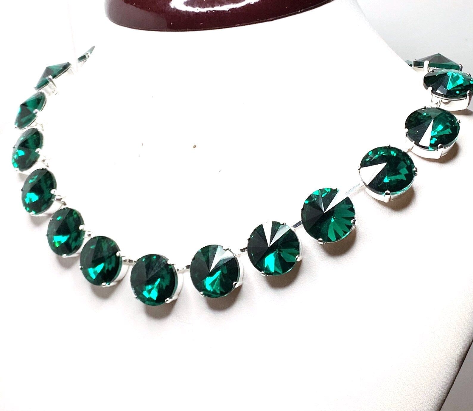 Emerald Peridot Georgian Collet Crystal Chokers, Anna Wintour Style, Riviere Necklaces