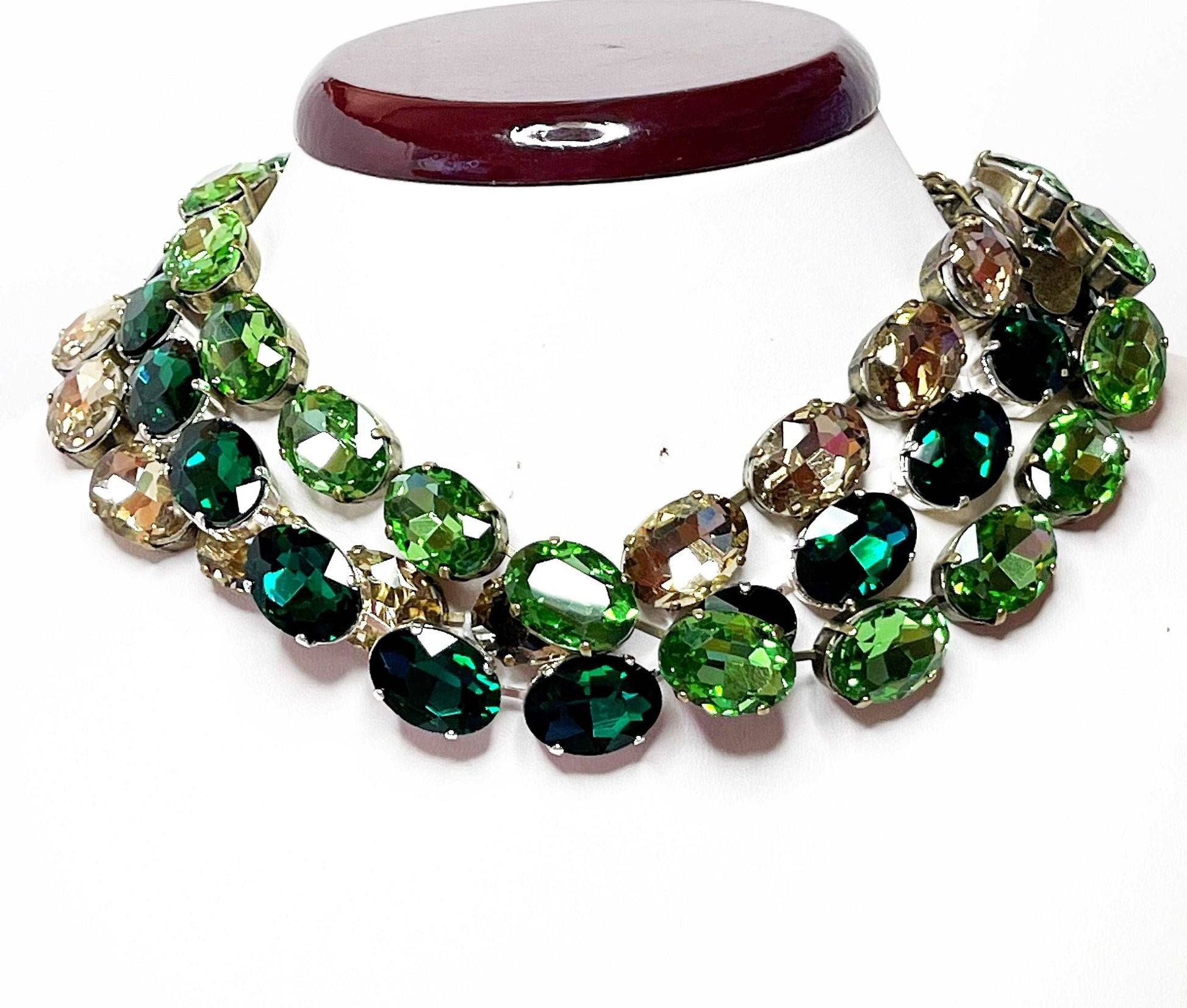 Peridot Emerald Crystal Georgian Collet, Emerald Georgian Collet, Light Silk Statement Choker, Riviere Oval Necklace, Necklaces For Women