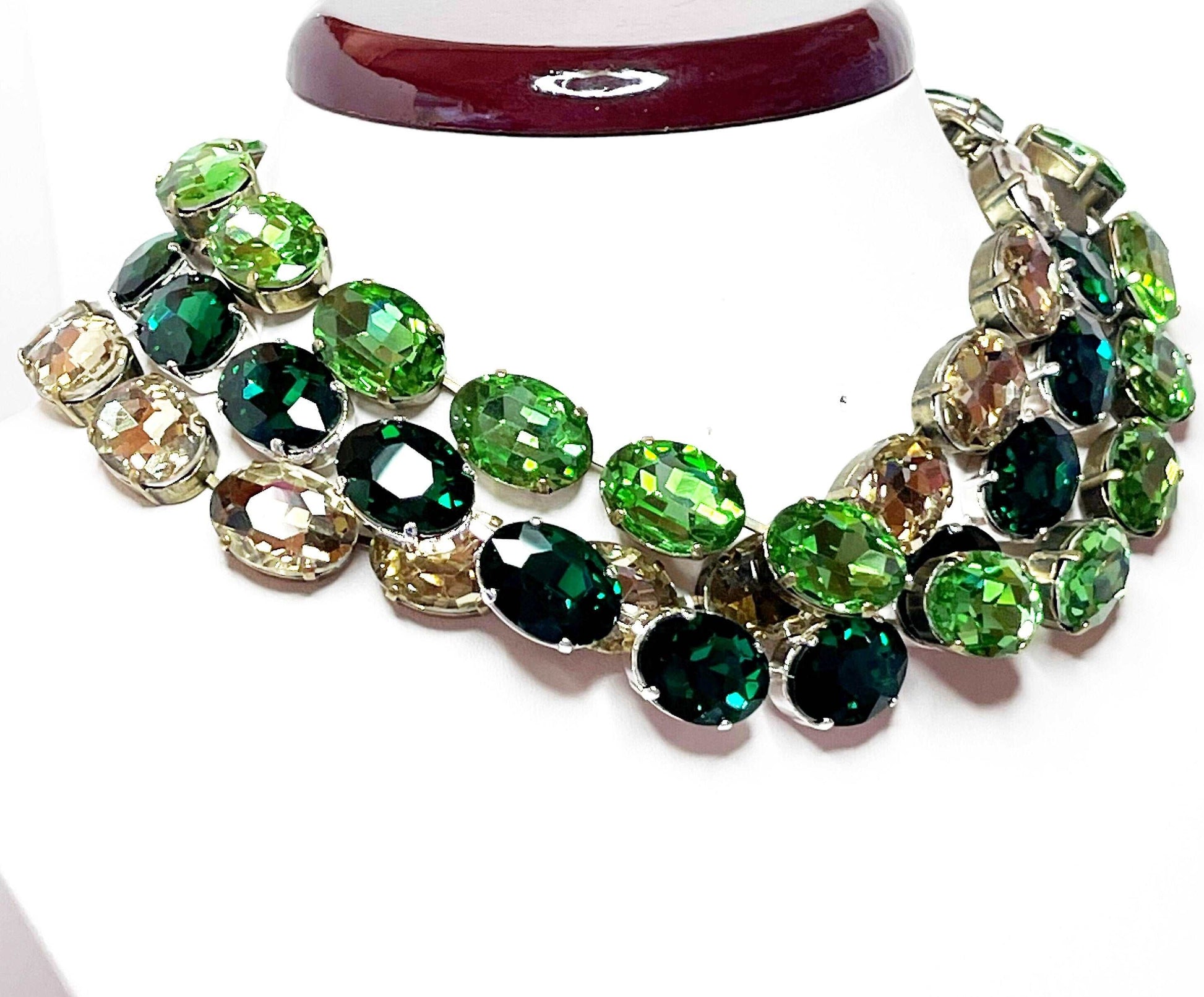 Anna Wintour Necklace, Peridot Crystal, Emerald Georgian Collet, Light Silk Statement Choker, Riviere Oval Necklace, Necklaces For Women