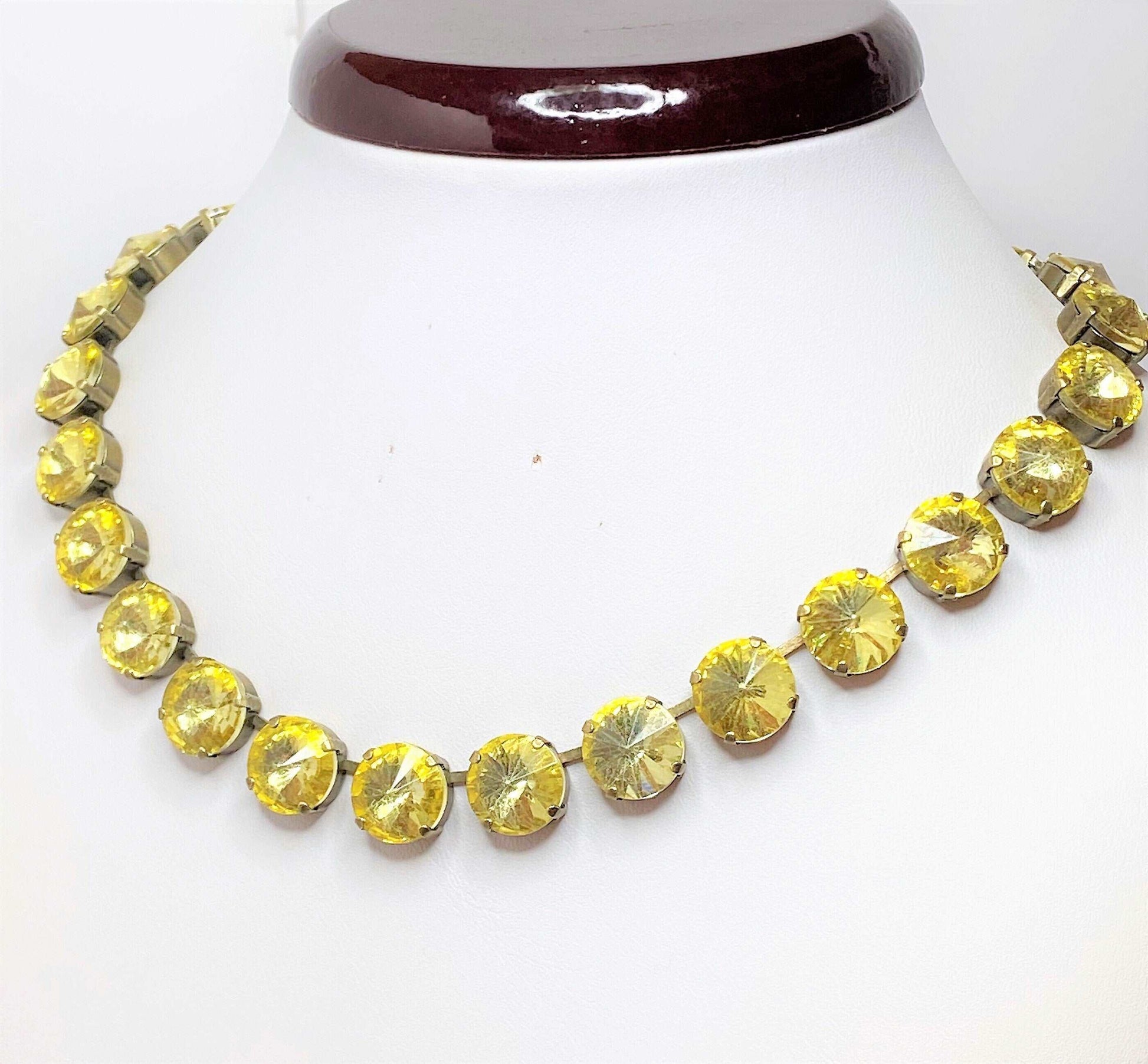 Champagne Peridot Crystal Collet Necklace | Georgian Statement Choker | Anna Wintour Style