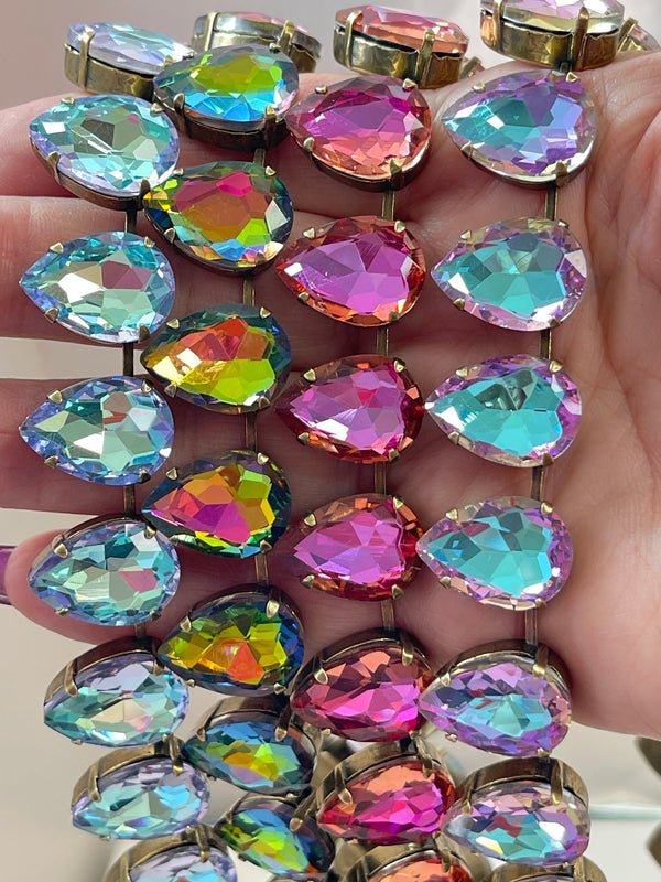 Anna Wintour Style Pink Blue Purple Crystal Chokers | Riviere Pear Necklaces