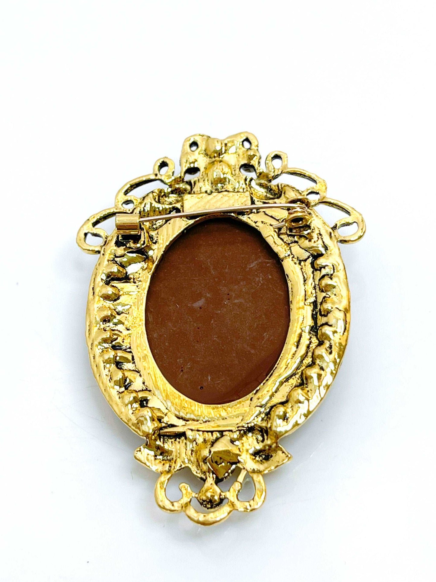 Gorgeous Vintage Cameo Brooch| Victorian Lady Brooch | Stylish Cameo Pin 