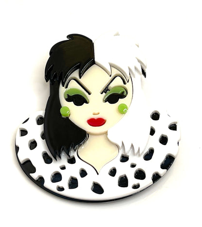 Cruella De Ville Brooch, Film Star Lady Pin, Fashion Pin for Jacket Scarf, Lady in Black Spot Coat, Brooches For Women