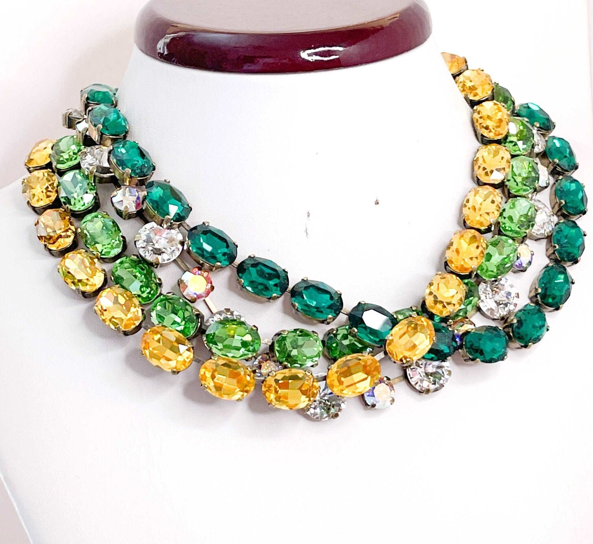 Emerald Peridot Georgian Collet Necklaces, Crystal Choker, Anna Wintour Style, Yellow Riviere Necklace, Statement Necklaces for Women