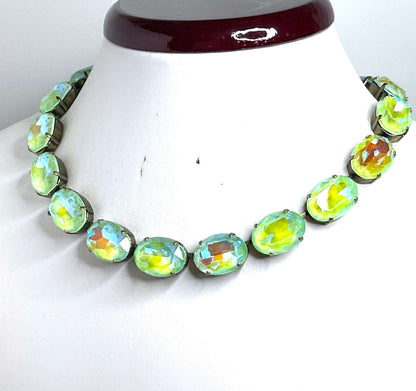 Peridot Green Georgian Collet Necklaces, Emerald Crystal Choker, Anna Wintour Style, Riviere Necklace, Necklaces for Women