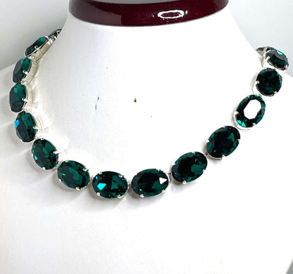 Peridot Green Georgian Collet Necklaces, Emerald Crystal Choker, Anna Wintour Style, Riviere Necklace, Necklaces for Women