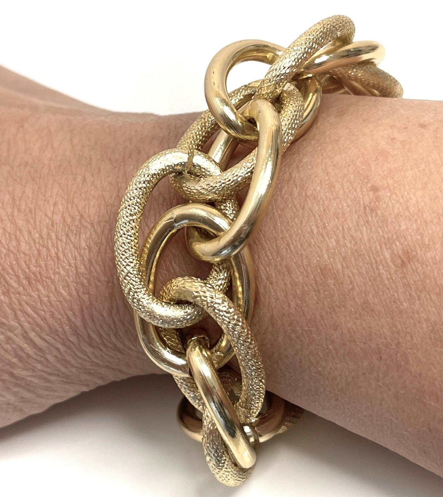 Gold Chunky Chain Bracelet, Oversized Statement Bracelet, Textured Jewellery, Retro Acrylic Jewellery, Bracelets for Women