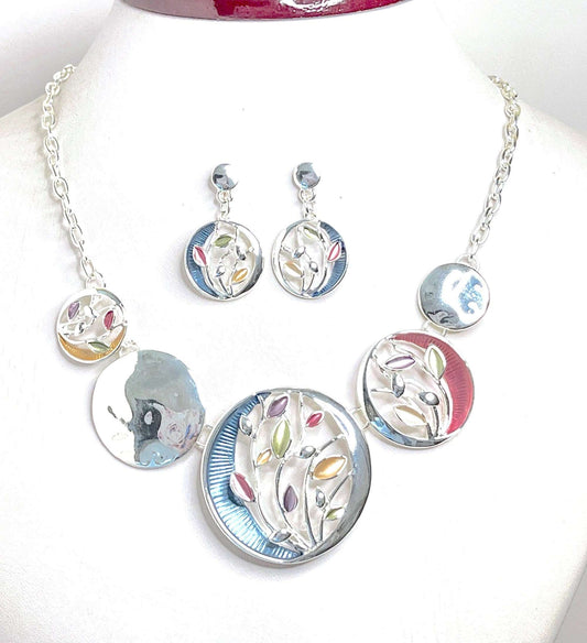 Multicolour Circle Flower Necklace, Modern Style Jewellery, Statement Jewellery, Pastel Enamel Jewelry, Necklaces for Women