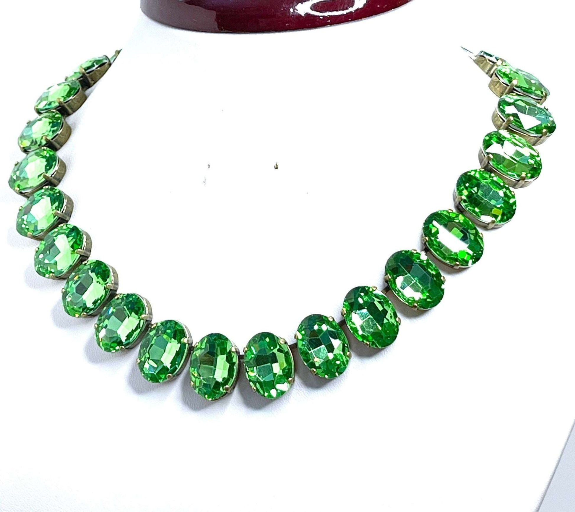 Peridot Green Oval Georgian Collet Necklace, Anna Wintour Style Crystal Choker, Green Riviere Necklace, Statement Choker, Necklaces for Women