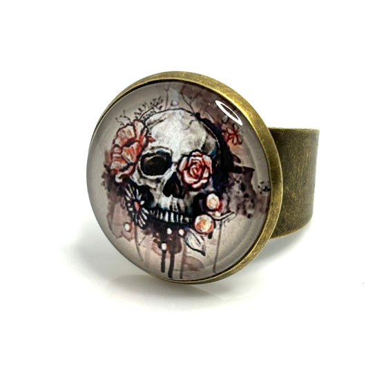 Gothic Style Skull and Roses Ring, Antique Brass, Unisex Jewelry, Picture Jewellery, Round Chunky Statement Ring, Gift for Him Her