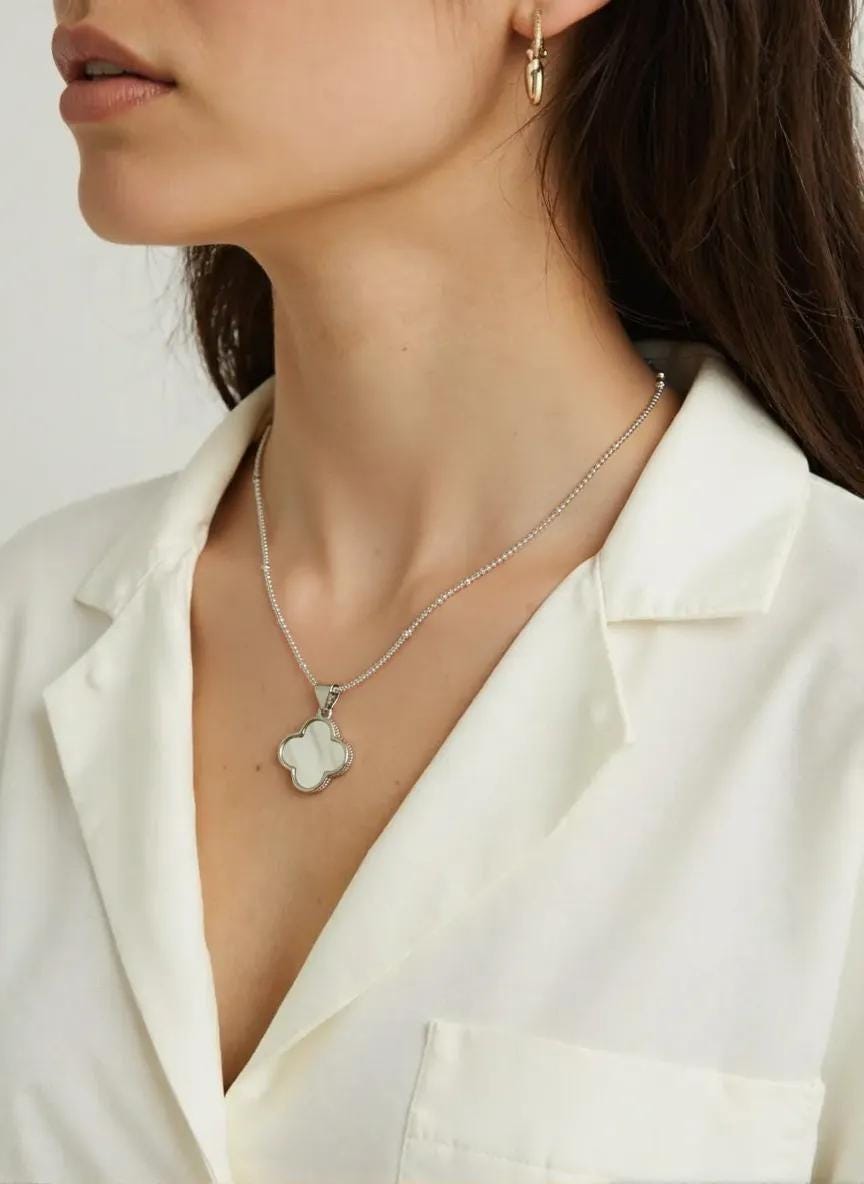 Silver Mother of Pearl Clover Necklace | Satelite Chain