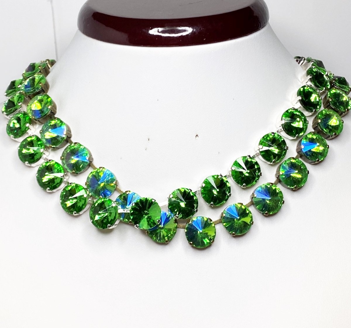 Peridot Green Georgian Collet Necklaces | Anna Wintour Style 