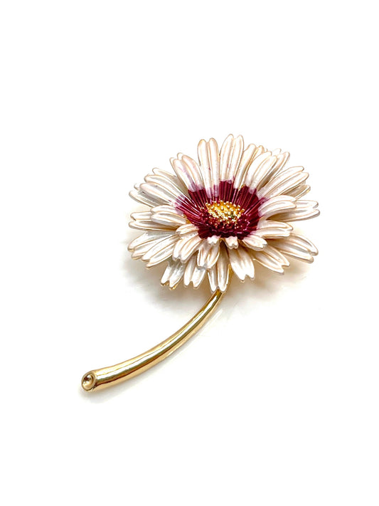 Pretty Cream Daisy Brooch | Cream Flower Jacket Pin