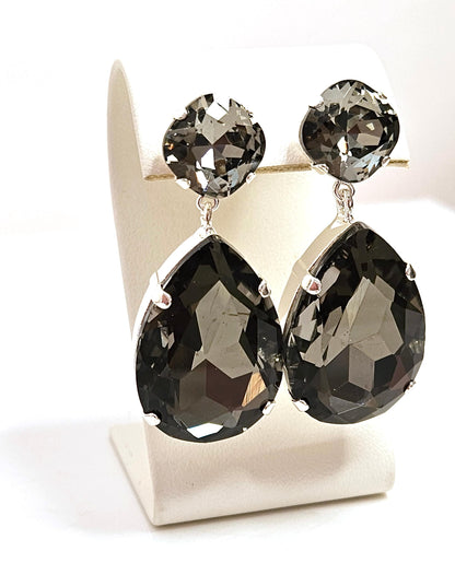 Dark Grey Peardrop Crystal Earrings, Vintage Style, Black Statement Drops, Gothic Wedding Earrings, Stylish Dangles, Earrings For Women